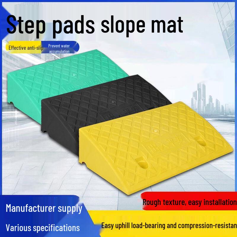Plastic Curb Ramps & Step Mats