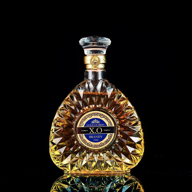 European Glass Liquor Bottle Vintage Whiskey Decanter Embossed XO Wine Carafe Alcohol Dispenser Barware Home Decor