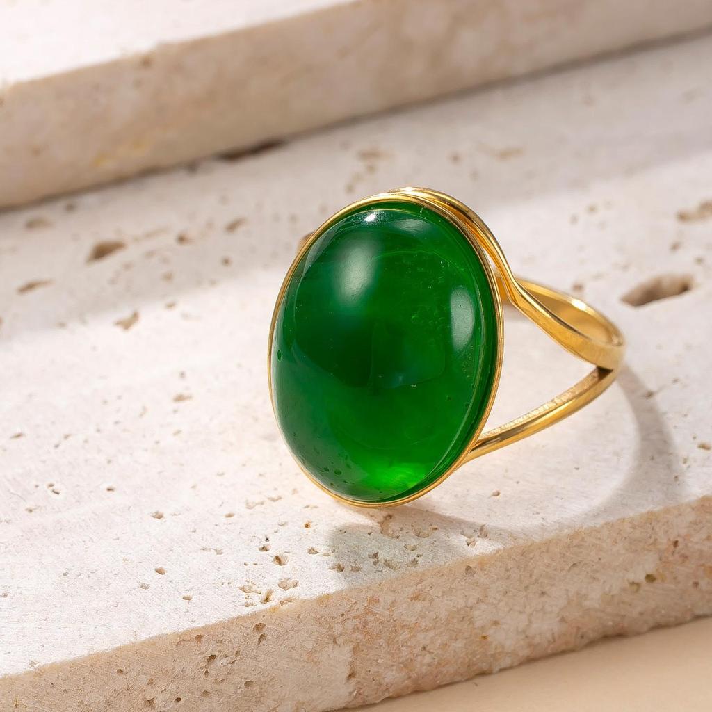 Women's Green Oval Natural Stone Open Ring - Retro Light Luxury Stainless Steel Jewelry
