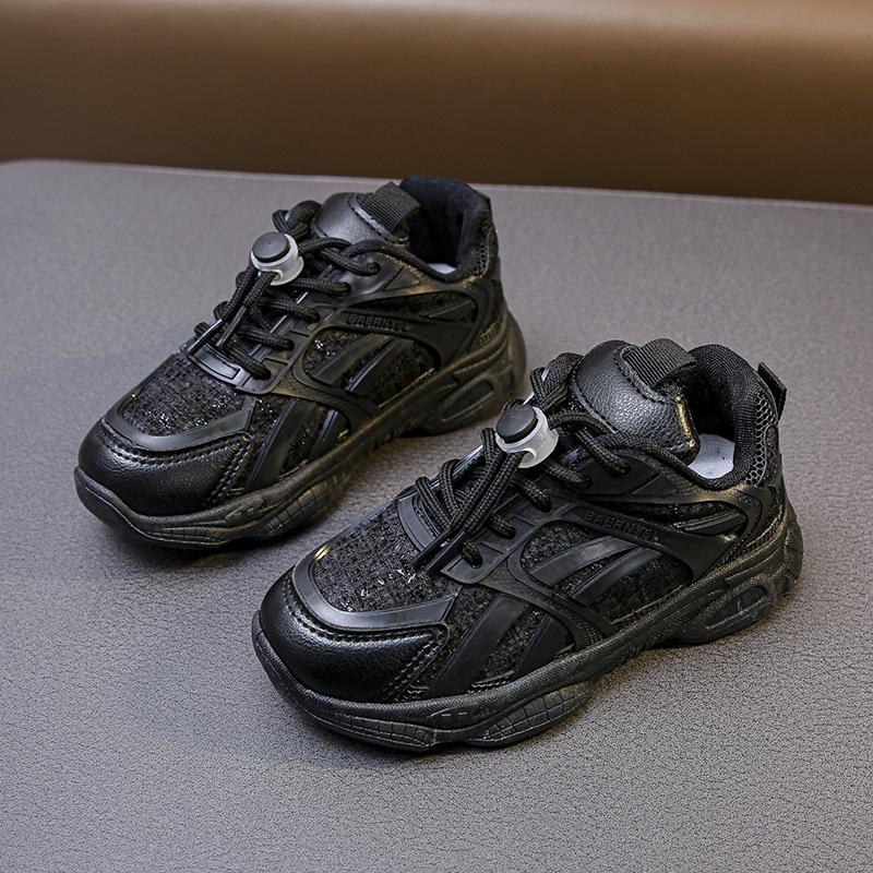 

Детская мода однотонные черные школьные кроссовки универсальные на шнуровке 2024 весна спортивная обувь для девочек дышащая сетчатая PU обувь для бега для мальчиков 26 чёрный