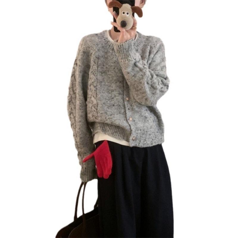 Autumn and Winter New Retro Twist Soft Waxy Sweater Jacket Women's Gentle Wind Flower Thread Knitted Cardigan Top