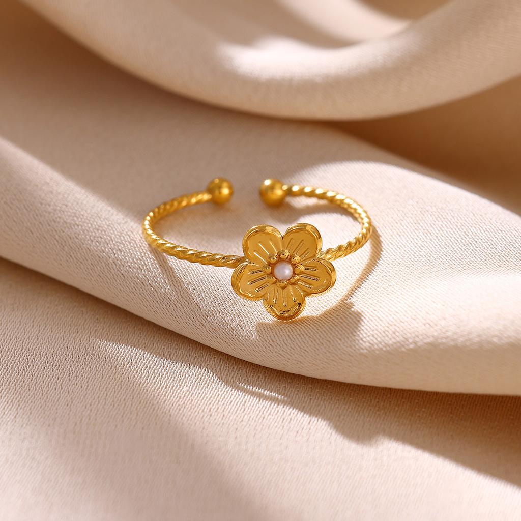 Gold Color Flower Rings For Women Aesthetic Geometry Stainless Steel Star Anillos Party Wedding Jewelry Elegant Gift Christmas