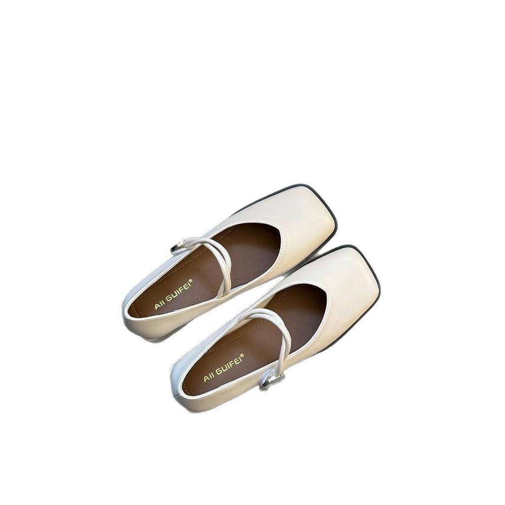 Square head Mary Jane shoes women's 2025 autumn European station shallow thick heel high heel one-word buckle JK uniform small leather shoes women