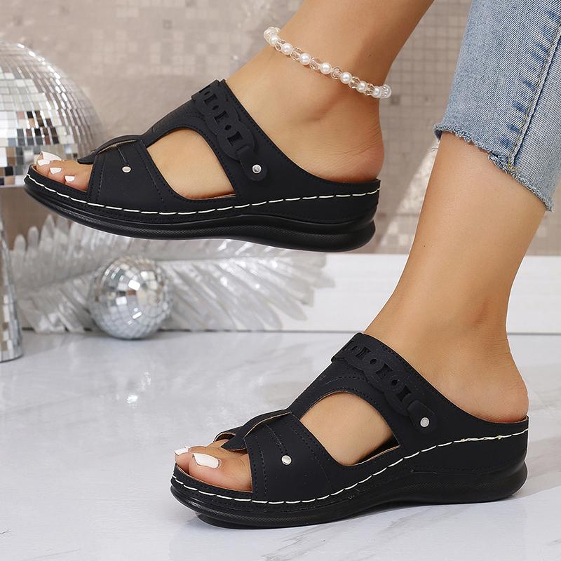 Fashion Vintage Hollow Out Women's Wedge Sandals Summer Comfortable Lightweight Beach Sandles Woman Plus Size 36-43 Thick Sole Slippers