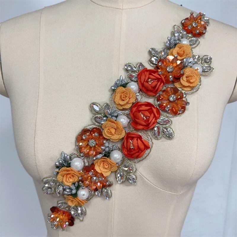 Big Rhinestone 3D Flower Sewing Fabric Applique Embroidery Rhinestone Flower Patch for Wedding Dress Decoration