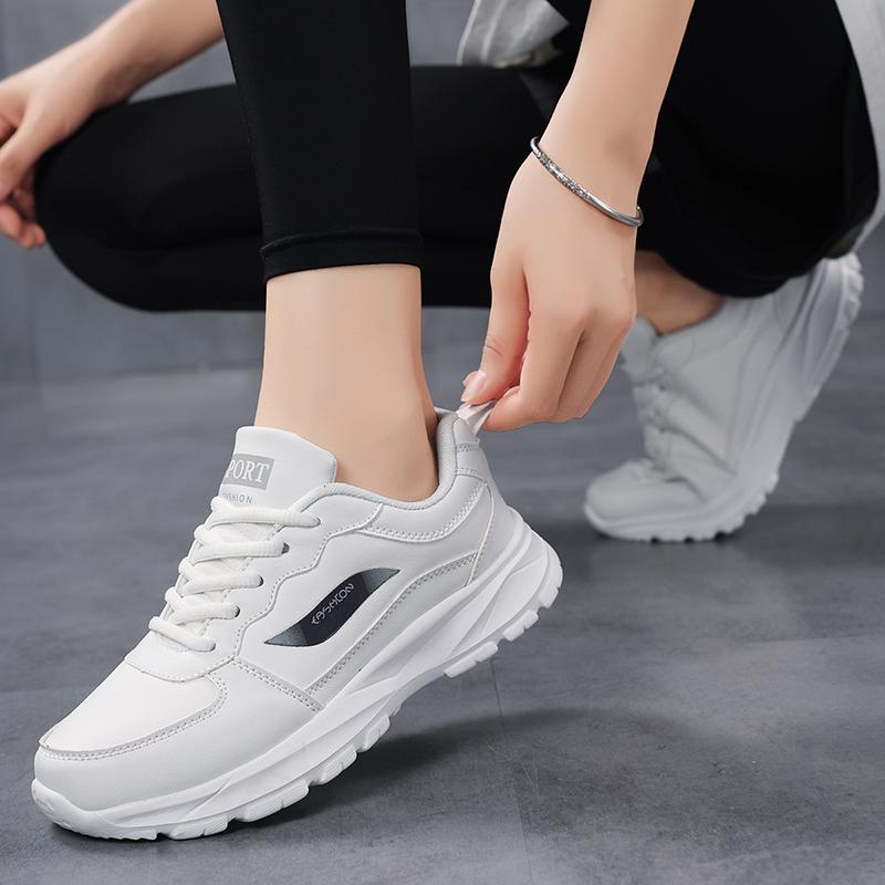 2025 Black Comfortable Lightweight Women's Casual Leather Sports Shoes Anti Slip Breathable Outdoor Lace Up Soft Sports Shoes