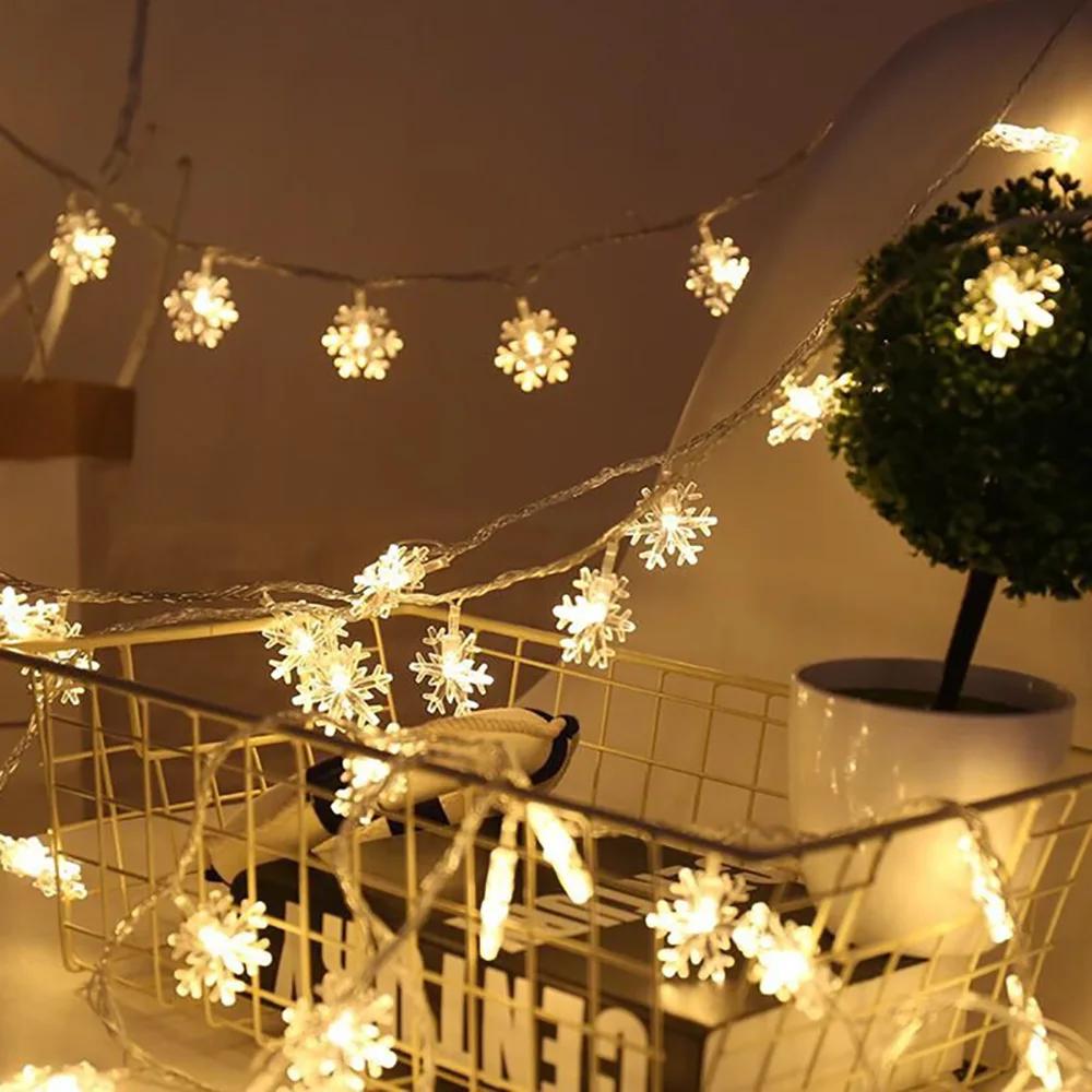 Runtow 1.5M/3M/6M Christmas Snowflakes String Light, 2025 Merry Christmas Decor for Home,Xmas Tree Ornaments , 2026 New Year