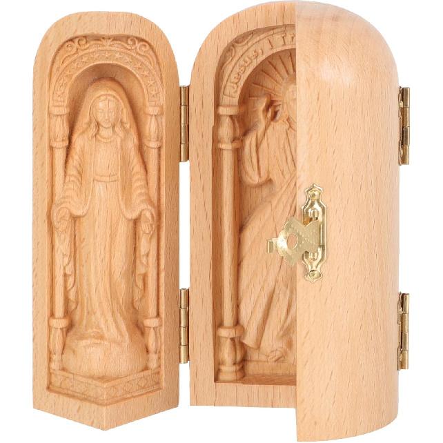 Religious Ornaments Mini Decor Vintage Decor for Home Hand Sculpture Boxwood Carving Christ Mini Christian Altar Box Hand Carving Christian Statues