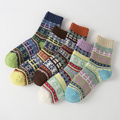 5/10 Pairs Comfortable Casual and Versatile Autumn Winter Thickened Warm Socks for Women with Retro Ethnic Style Thick Knit Rabbit Wool Socks