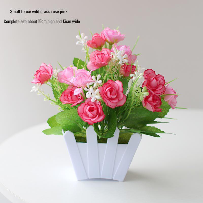 

Искусственный цветочный горшок из роз - Декор для рабочего стола