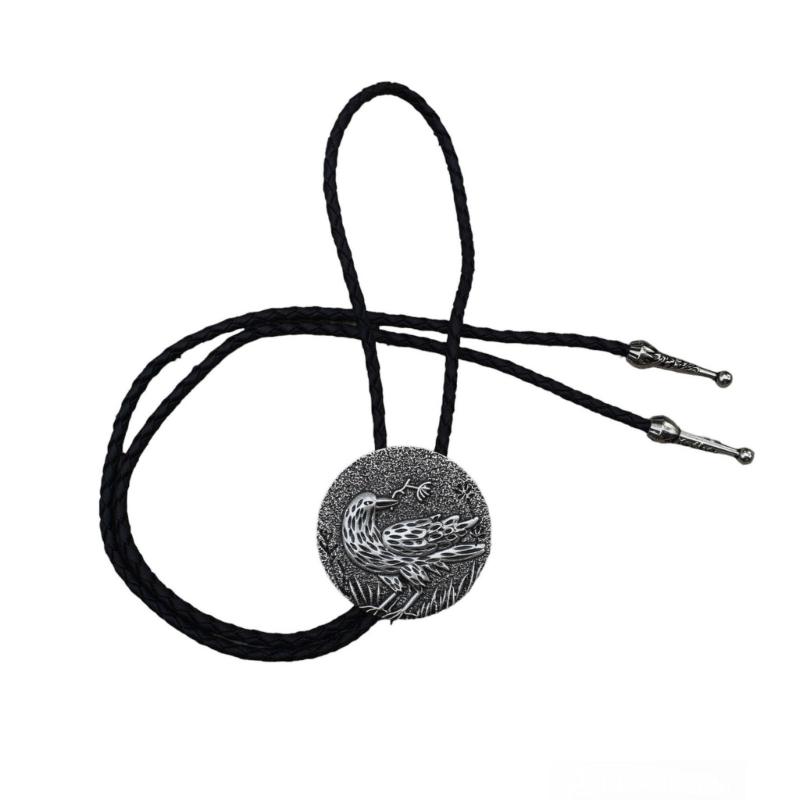 Delicate Bolo Tie for Man Western Cowgirls Metal Necktie Carnivals Costume Jewelery for Adult Teen Western Necklace