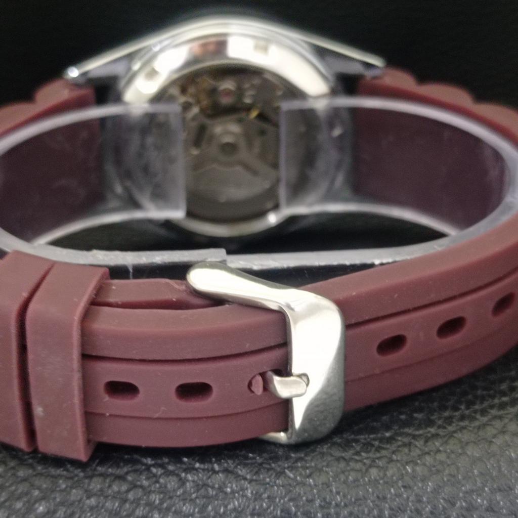 REFURBISHED VINTAGE SEIKO 5 AUTOMATIC JAPAN MENS ROMAN FIGURE WATCH A442087-1