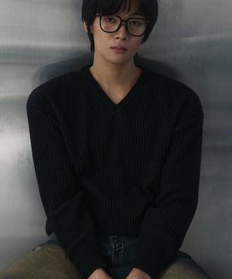 NODU V-Neck Waffle Essential Knit [Black]