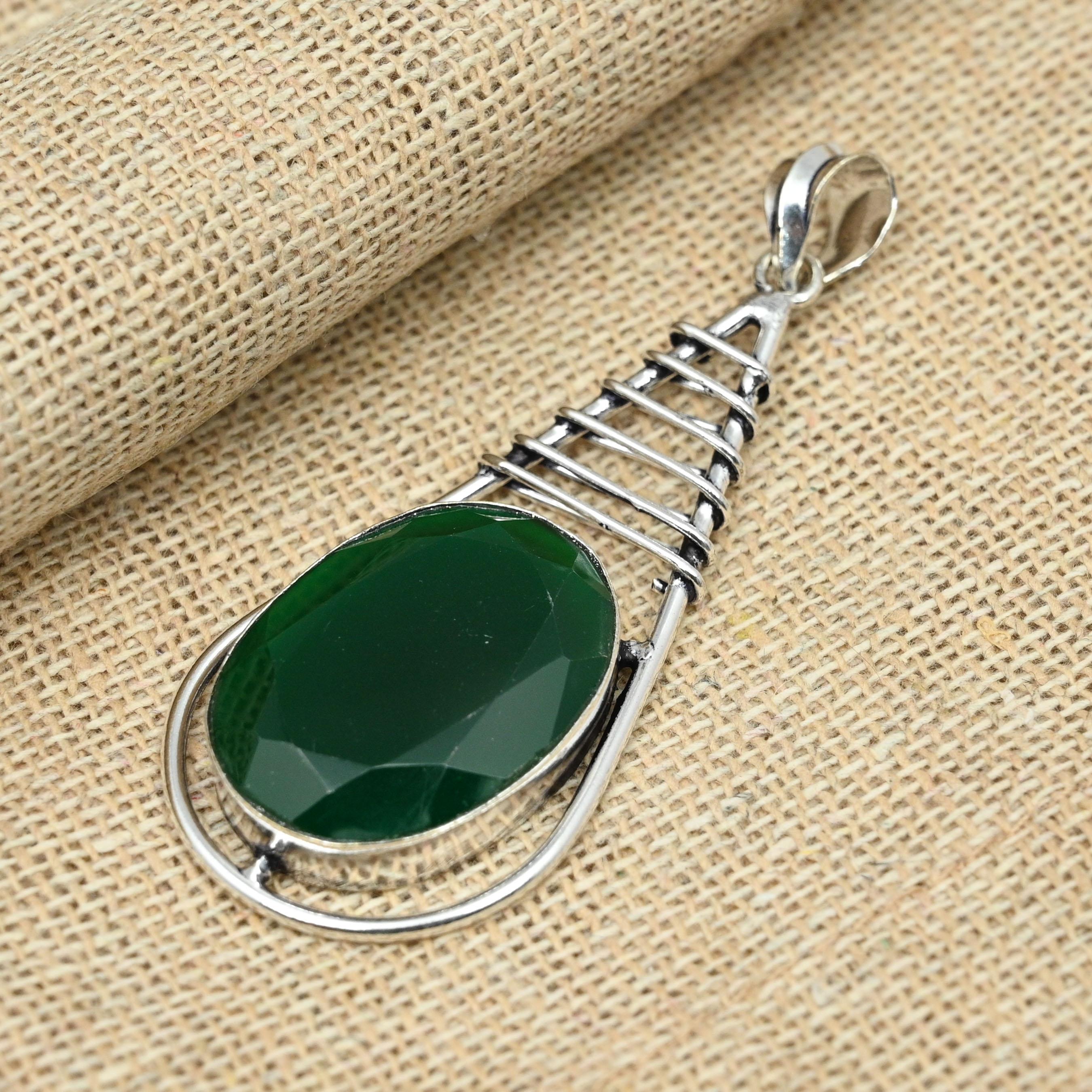 

Женская подвеска из твердого серебра 925 пробы с изумрудом и драгоценным камнем, созданная в лаборатории ювелирных изделий ручной работы 2.75 Inches зелёный