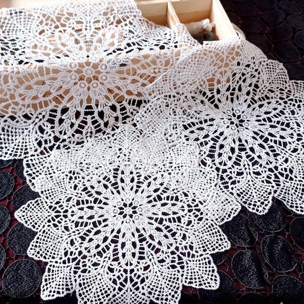 Embroidery Lace Table Cloth Insulated Vase Mat Nordic Style Table Doily  Dining Table