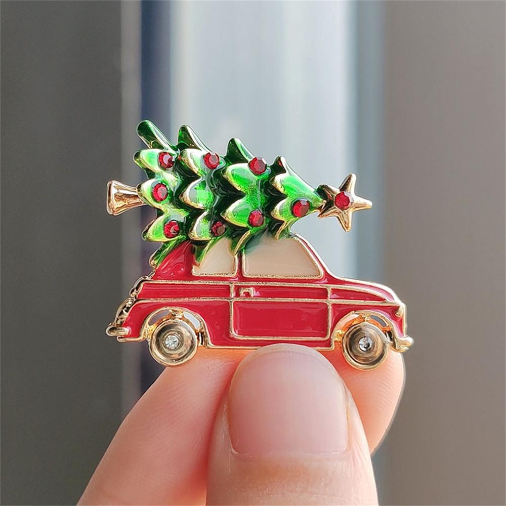 Fashionable Creative Design Christmas Tree Christmas Car Brooch, Christmas Atmosphere Accessory Brooch