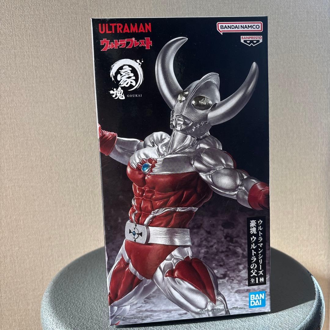 

[USED] Ultraman (Father) Figure, Approx. 15cm, BANDAI NAMCO