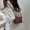 Bucket Bag Women's Fashion New Simple Temperament Versatile Shoulder Bag Niche Messenger Bag