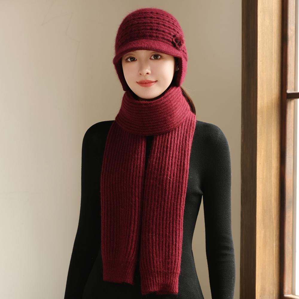 Neuer Stil Damenmode Winter Warmhalten Anzug Weiblich Dandy Mützen für Frauen Lässige Kaninchenfellmischung Strickmütze Wintermütze Set