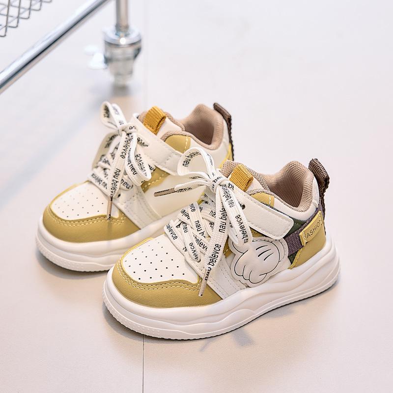 Herbst und Winter neue Kinder Leder Sport kleine weiße Schuhe Jungen und Studenten lässige Board Schuhe Mädchen Babyschuhe