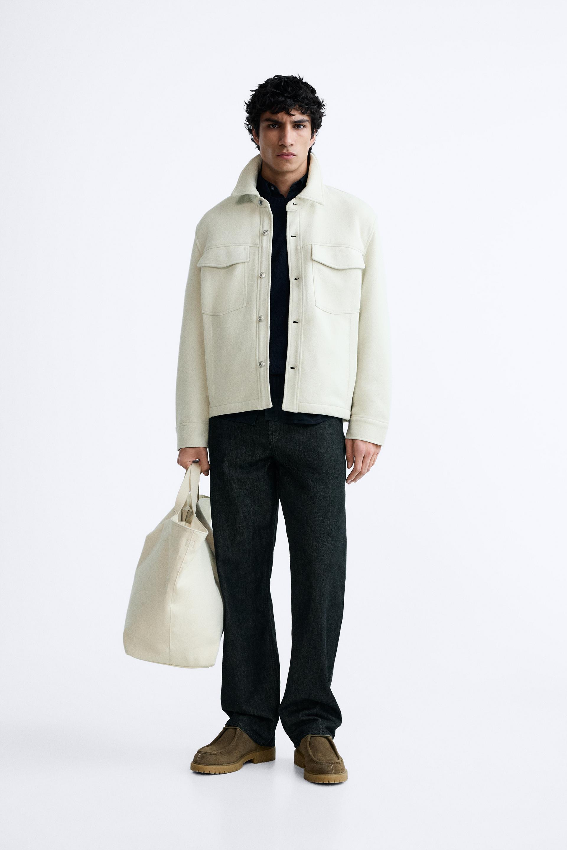 

ТЕКСТУРИРОВАННАЯ КУРТКА