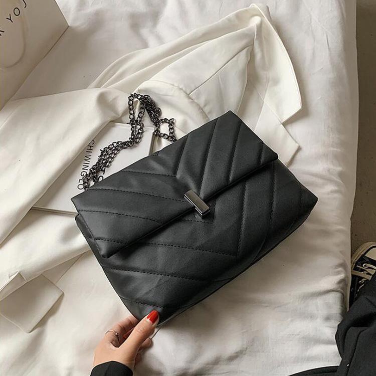 Fashion Shoulder Bag Chain Strap Crossbody Bags For Women Large Capacity Designer Handbags Solid Women Messenger Bags