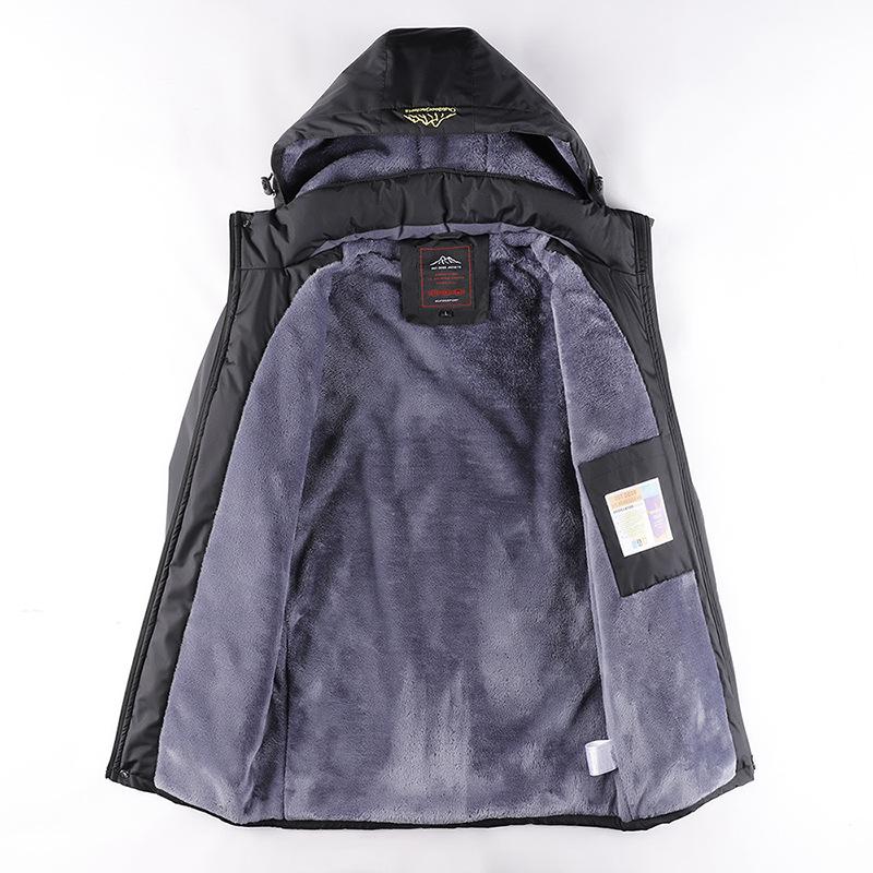 Men's Plus Size Winter Mountaineering Jacket with Velvet Lining - Thick & Warm