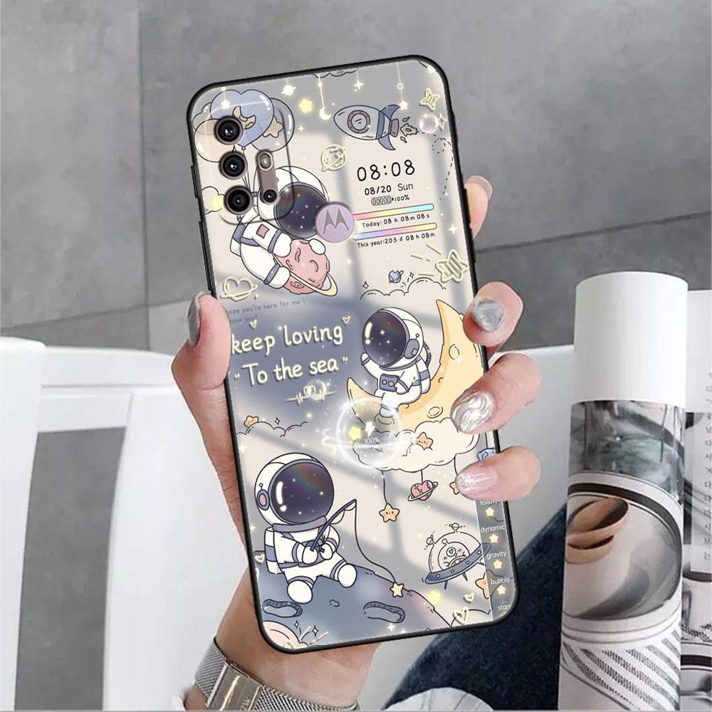 Astronaut Cartoon Case For Motorola G30 G9 Play G82 G52 G60 G8 G9 Power G50 One Fusion Edge 30 20 Black Soft Phone Capas