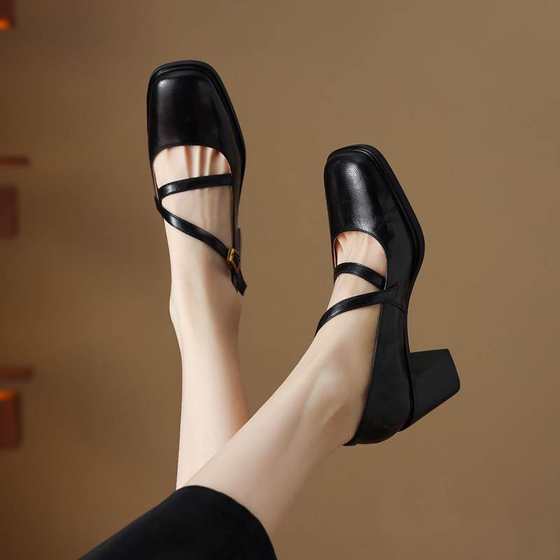 Krazing Pot Sheepskin Round Toe Size 41 Chunky High Heels Buckle Straps Vintage Autumn Pumps
