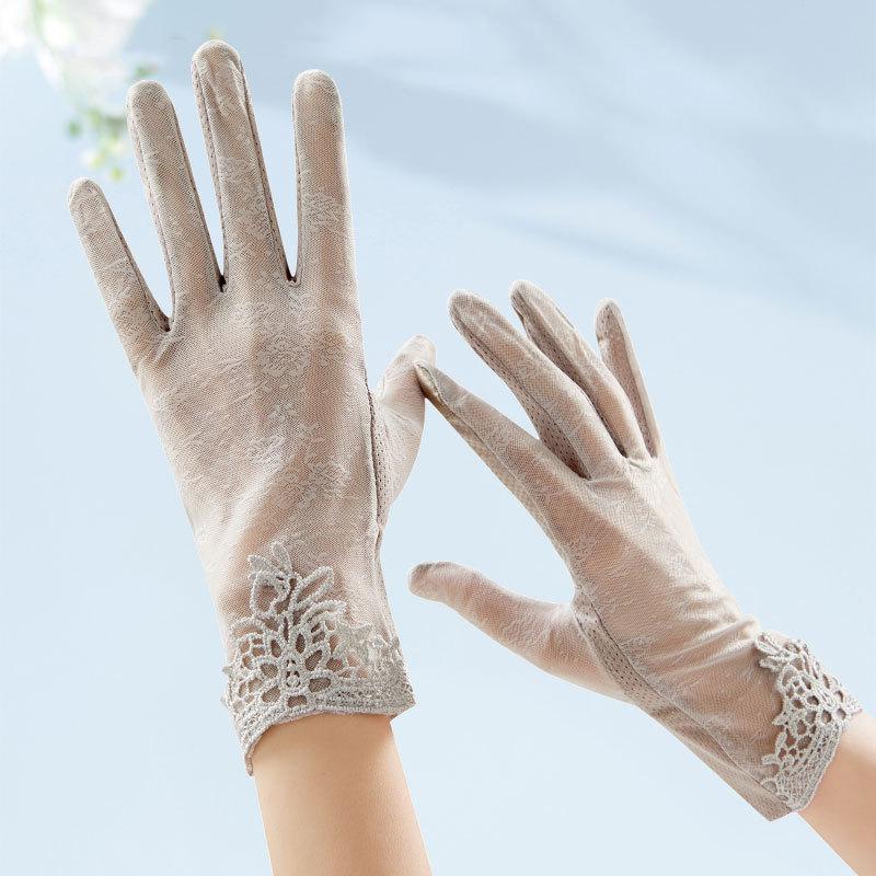 1 Pair of Lace Sunshade Gloves for Women, Summer Thin, Suitable for Driving, Cycling, Touch Screen, And Non-Slip, Short Style.