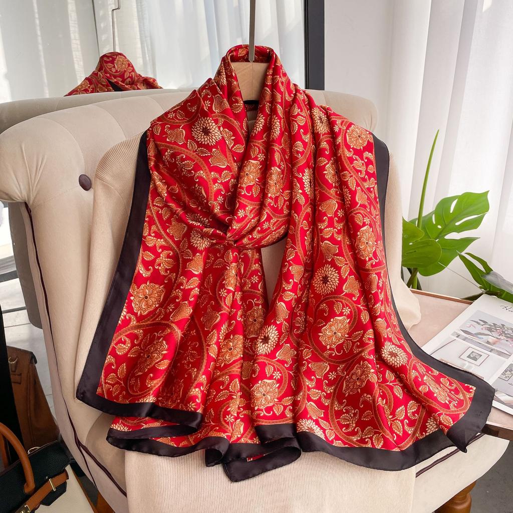 High-quality Luxurious Silk Scarves Headband Scarfs Neck Scarf For Women Chain Silk Scarf Women's Decorative Shawl