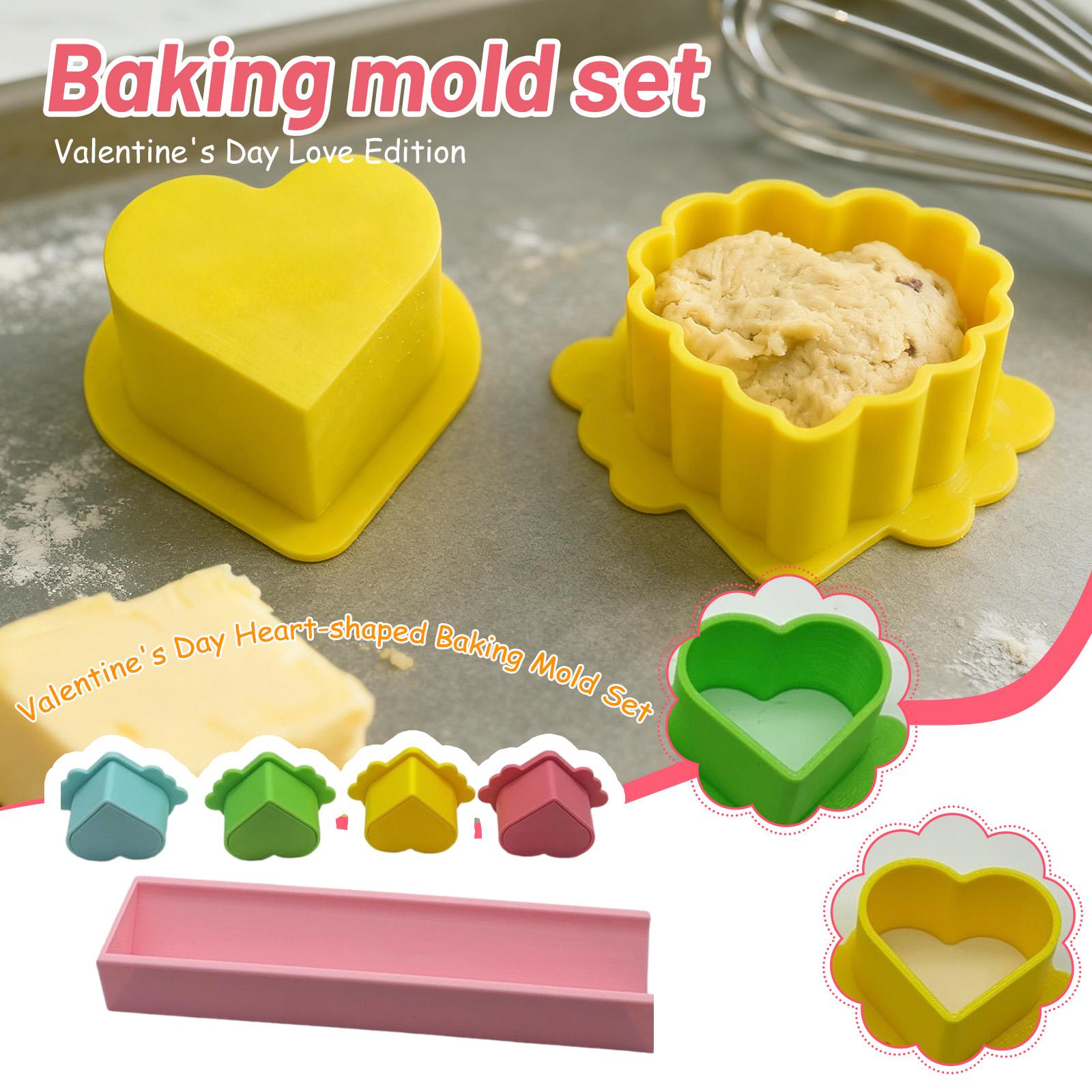 

Valentine s Day Heart-shaped Baking Mold Set One Size рожевий
