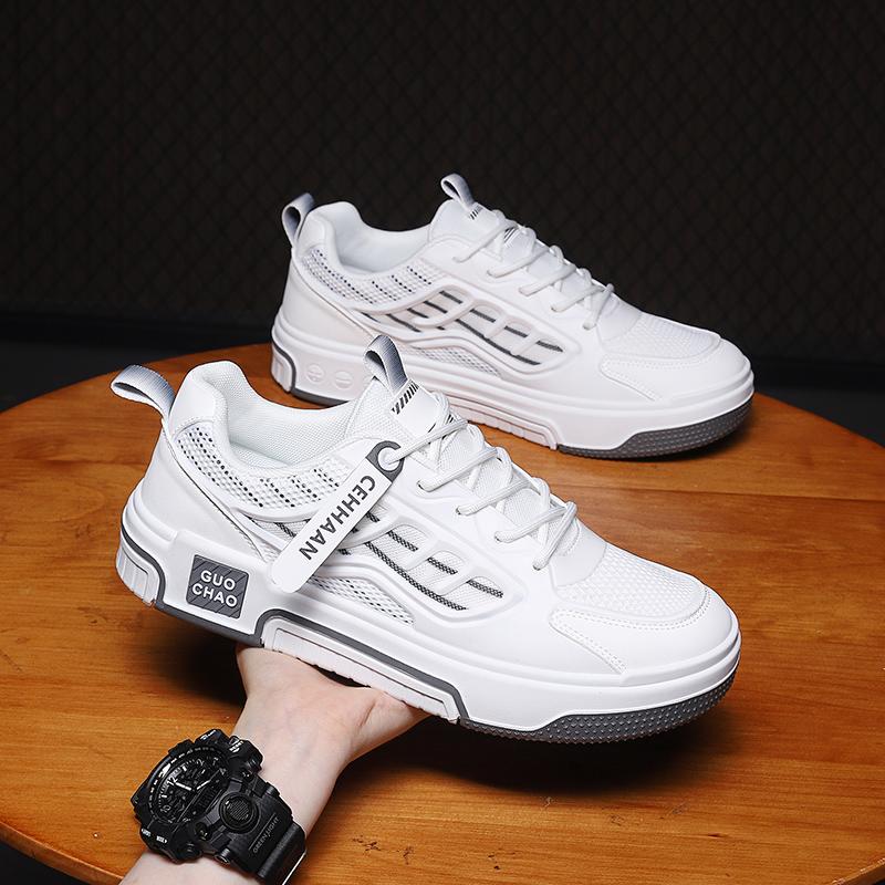 Men 's Casual Four Seasons Fashion Skateboarding Students Comfortable Sneakers Boys Trending Soft Sole Breathable Shoes