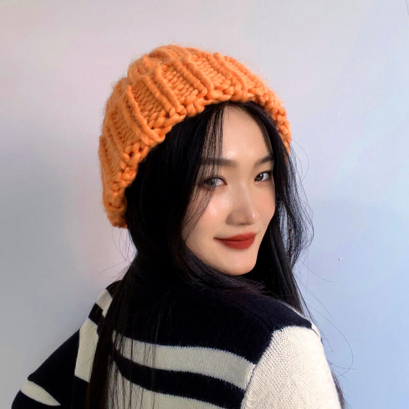 

MI Twisted Knit Beanie (Orange)