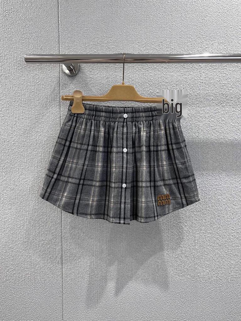 Miu Style Plaid Mini Skirt: Elastic Waist, Single-Breasted, Autumn/Winter Collection