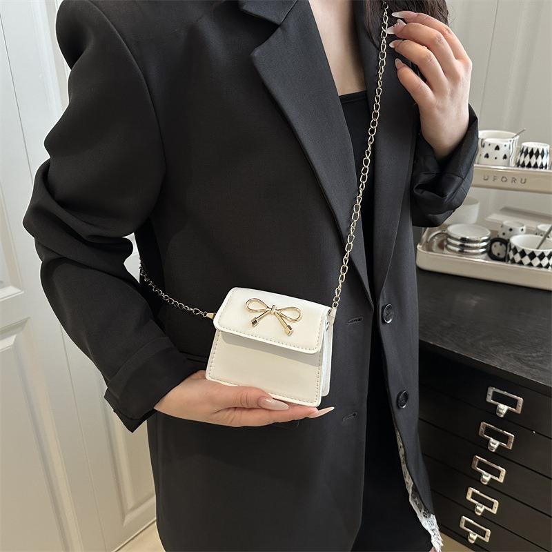 Beautiful exquisite mini square bag summer new solid color bow chain shoulder messenger bag women