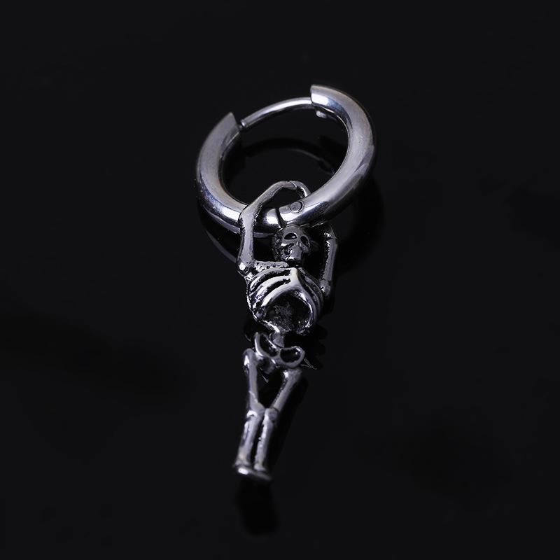 

Модные панк серьги с черепом для женщин и мужчин, в стиле ретро-готика, хип-хоп, для личности серебряный