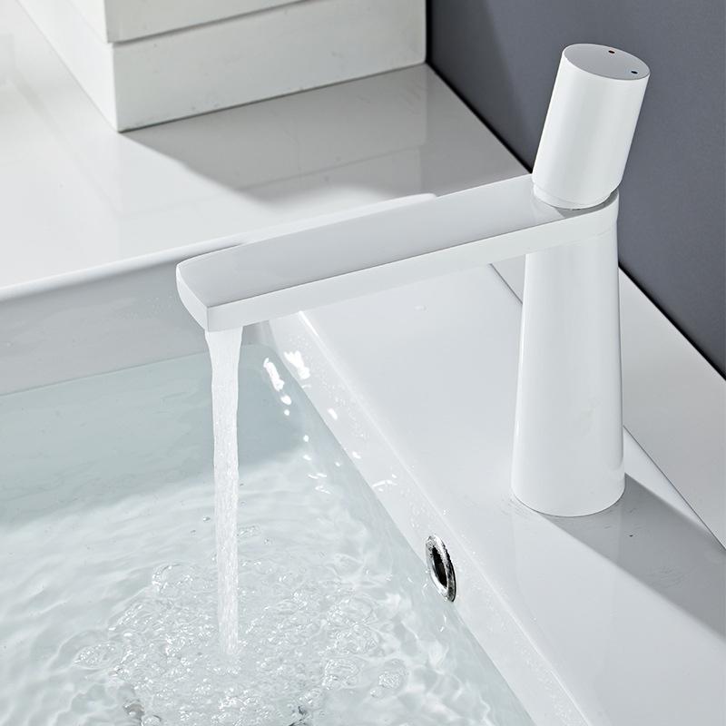 Bathroom Basin Faucet Modern Stainless steel Mixer Taps Deck Installation Hot and Cold Water Faucets Sink Faucet for Bathroom