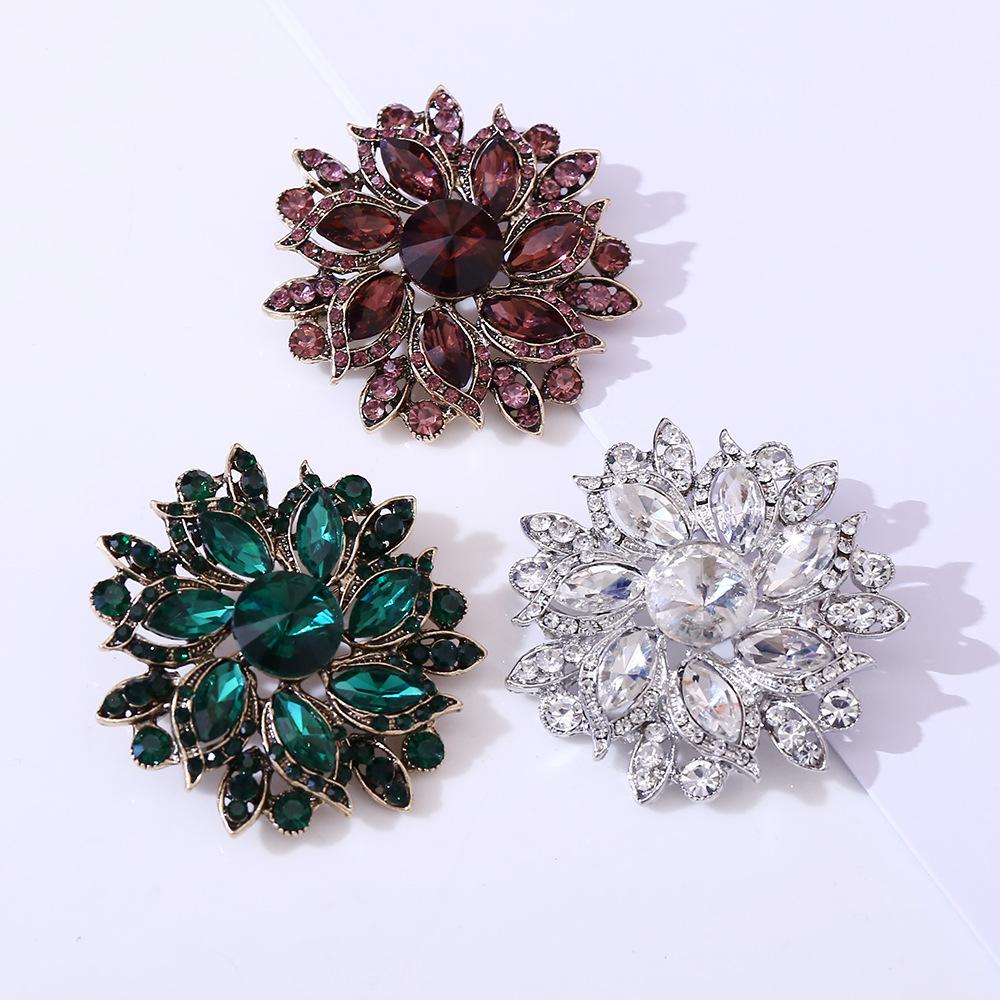 DIEZI 6 Farben Luxus Vintage Blume Kristall Strass Broschen Damen Mädchen Party Hochzeit Mode Brosche Zubehör Schmuck