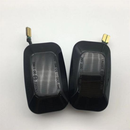 

2PCS Flowing LED Side Indicator Lights Amber For Toyota Hilux sr5 vigo mk6 2006+
