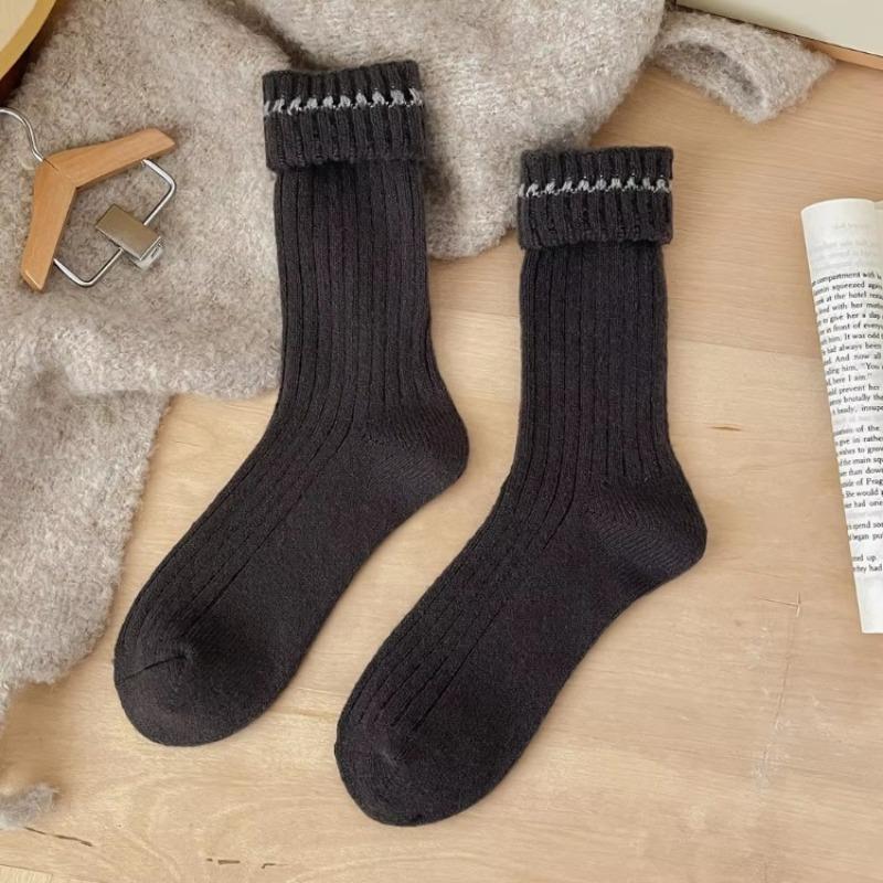 Autumn Winter Thicken Warm Women Socks Japanese Fashion Knitted Middle Tube Socks Women Solid Color Long Socks Christmas Gifts