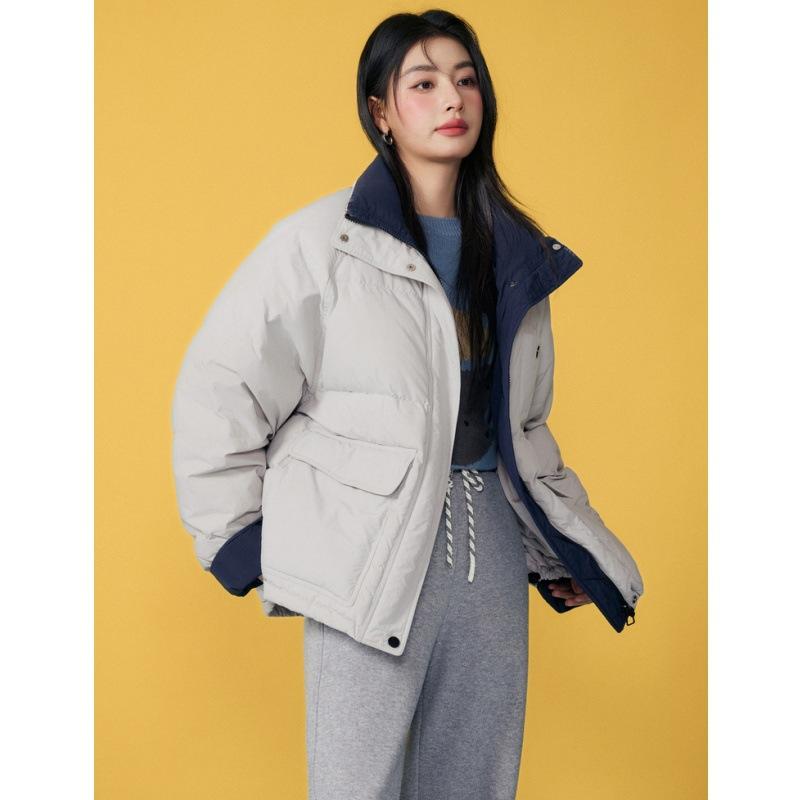 In Winter, The New Korean Version of Contrast Collar Cotton-padded Jacket Women's Short Loose Padded Little Coat.