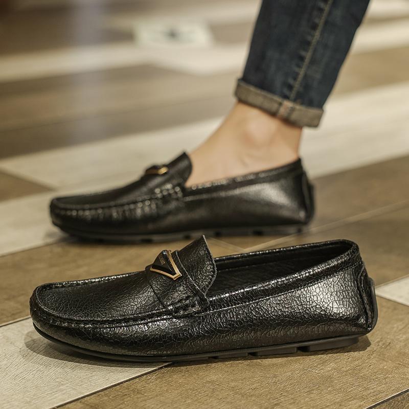 Men Moccains Slip On Fashion Italian Black Genuine Leather Loafers Men Dress Shoes Slip On Party Wedding Shoes Men Loafers