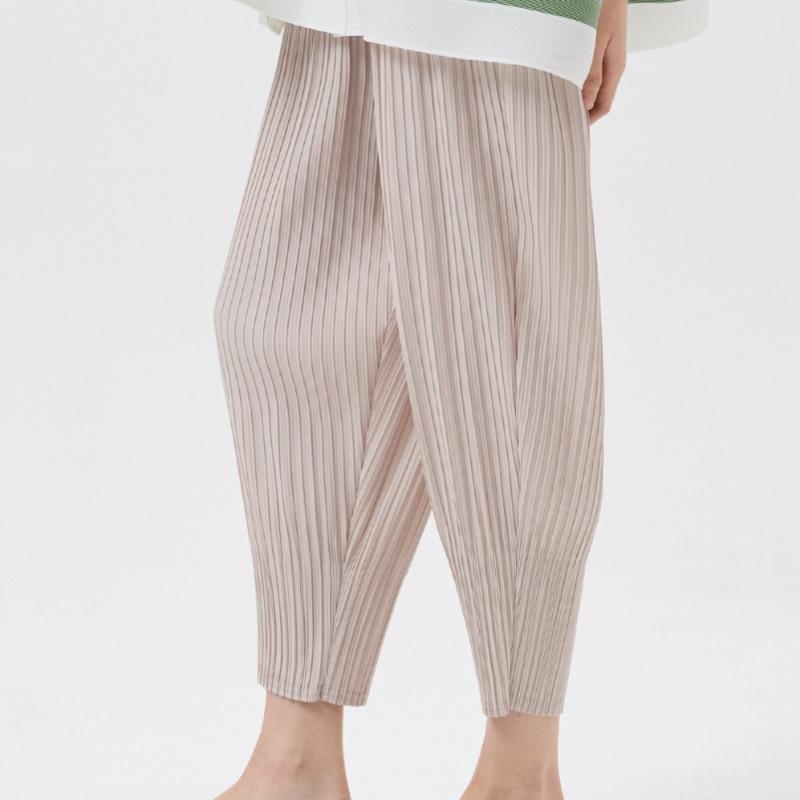 Pleats Me Flowy Baggy Pleated Pants Epptm226013