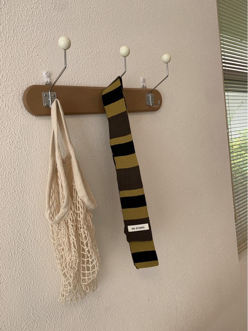 2024 Colorful Striped Knit Scarf: Stylish & Versatile for Men and Women жёлтый/зелёный
