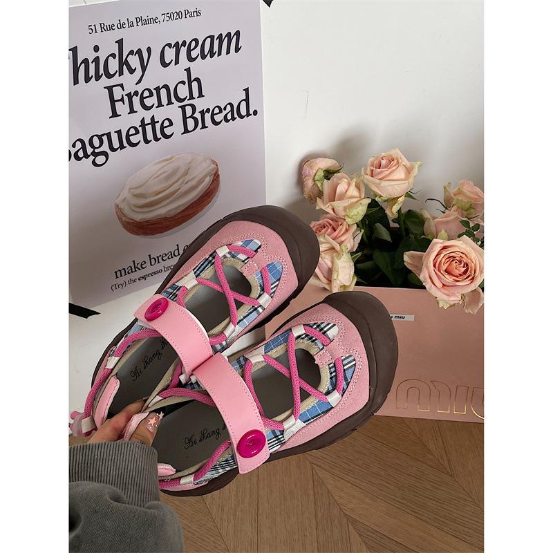 Women Thick Soled Sports Shoes High-end Student Flat Shoes Breathable Comfortable and Lightweight Mesh Surface