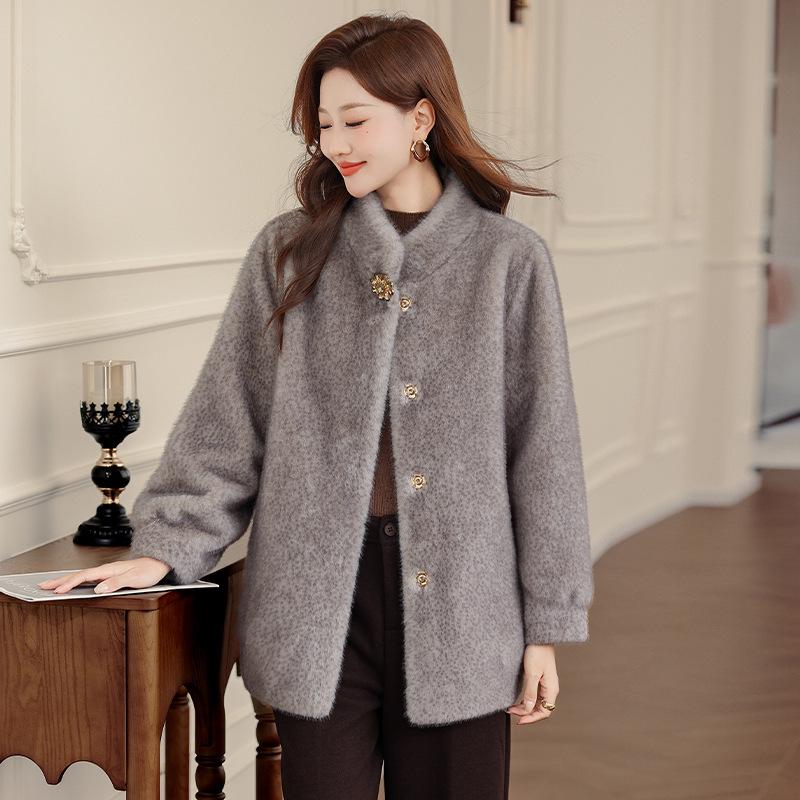 Mid-Length Fur-Lined Winter Coat for Women 50+ – Warm Mink Velvet Jacket