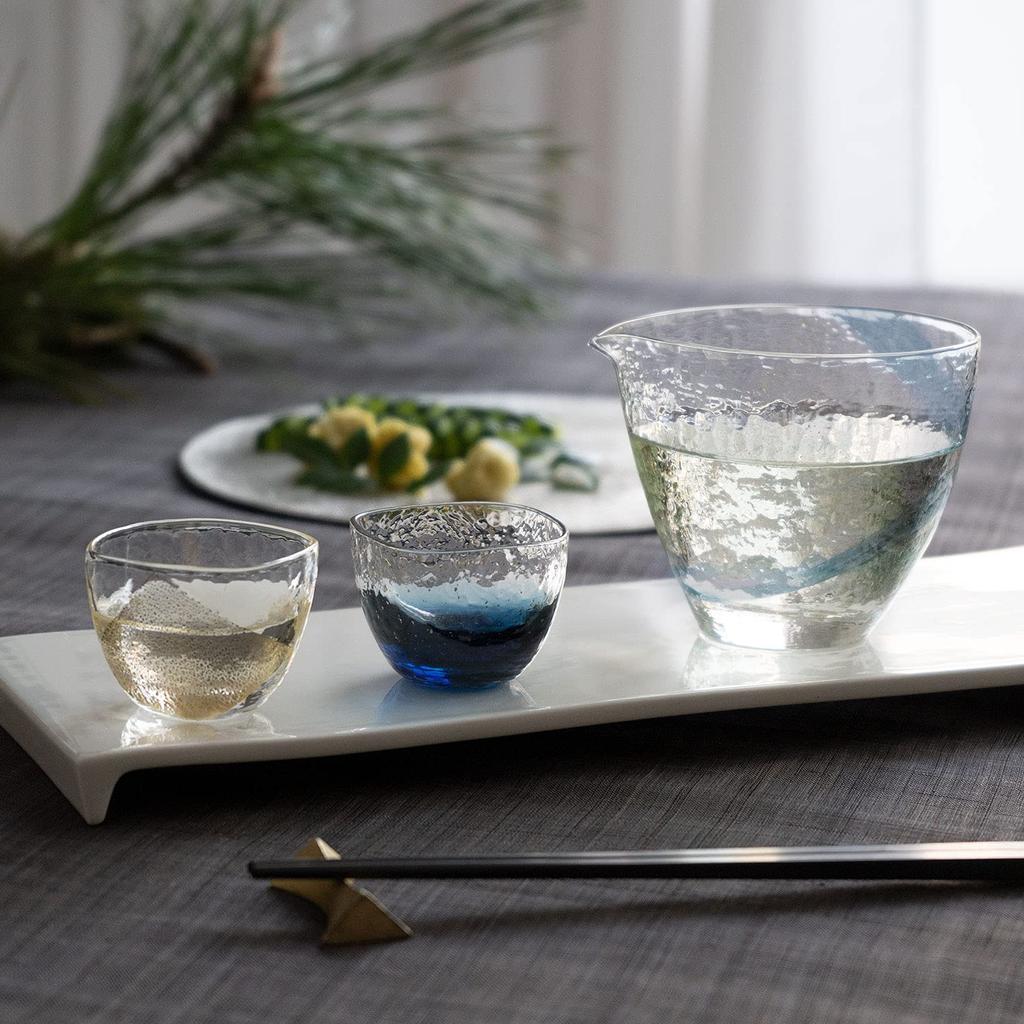 Toyo Sasaki Glass Cold Sake Carafe Blue 300ml Katakuchi Edo Glass Yachiyo Kiln Made In Japan 63700 Leaf Blue/Gold