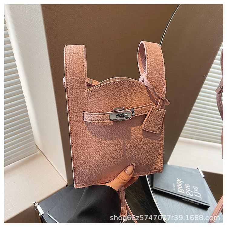 Fashion Trend Texture Retro Vegetable Basket Bag Women's 2025 Spring New Casual Foreign Style Women's Shoulder Crossbody Bag