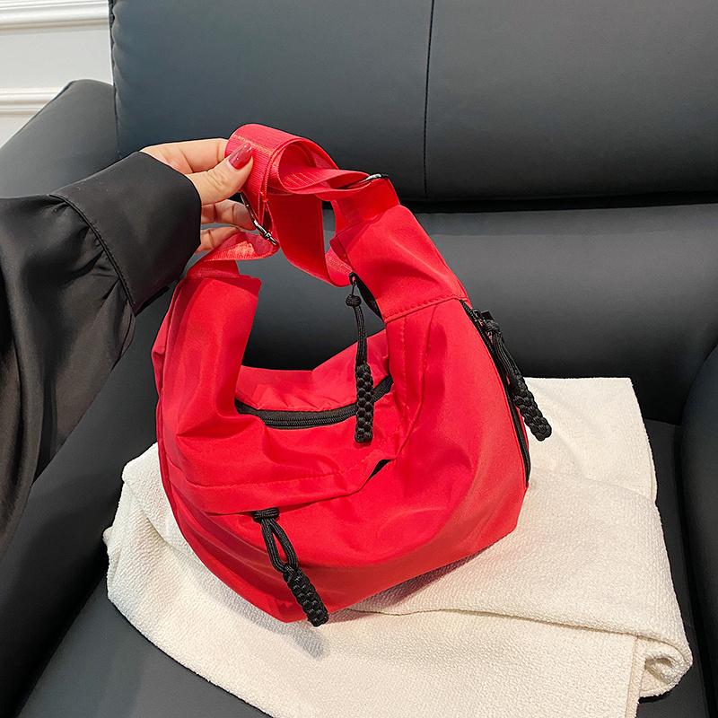 Trendige Nylon-Crossbody-Tasche, Schultertasche mit großem Fassungsvermögen, Lässige Oxford-Stoff-Knödeltasche für Outdoor-Sport, Radfahren, Wandern